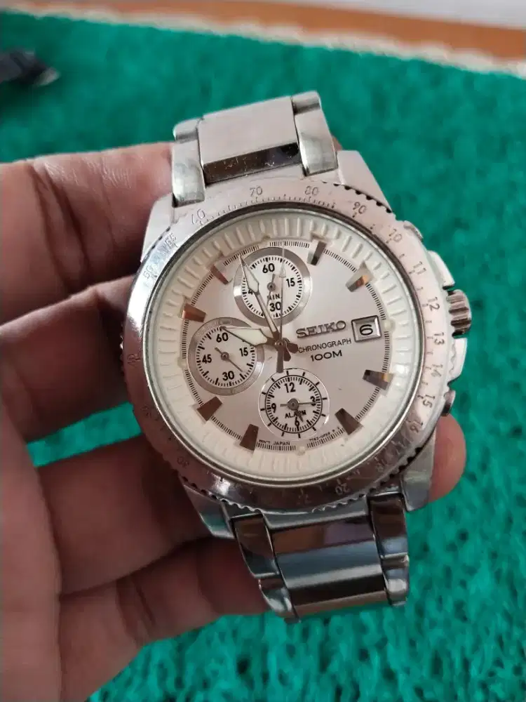 Jam tangan seiko Chronograph sweep motion Full Original