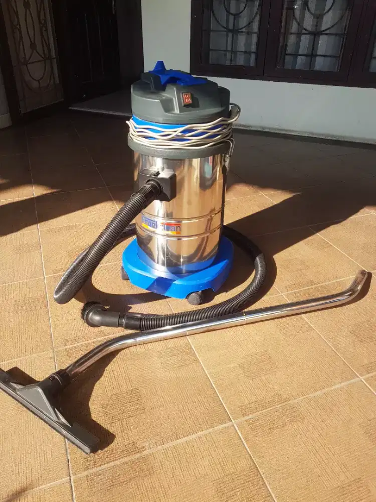 Vacum cleaner merk frankclean kapasitas 30 liter 1200 watt