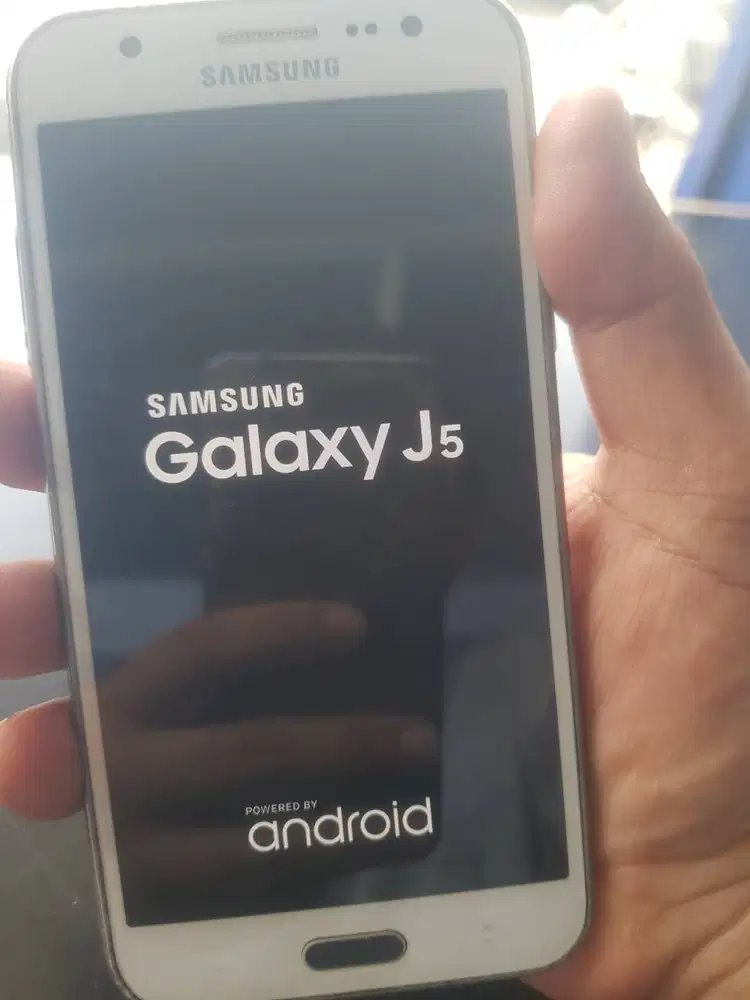 Samsung galaxy j5 2015