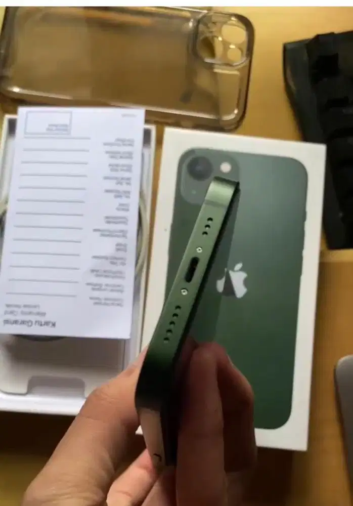 Iphone 13 - bekas like new