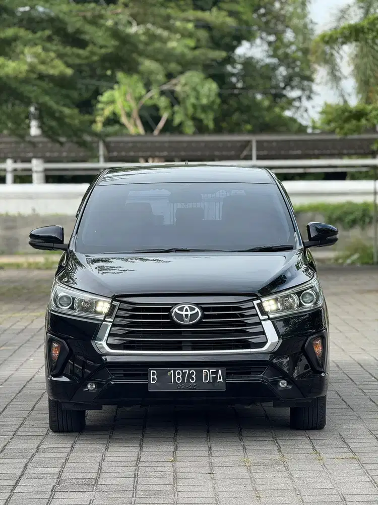 Innova V Diesel Matic 2021