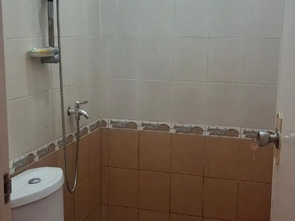 Di Sewakan Rumah Selesai Renovasi 2 Kamar di BellaCasa Residence