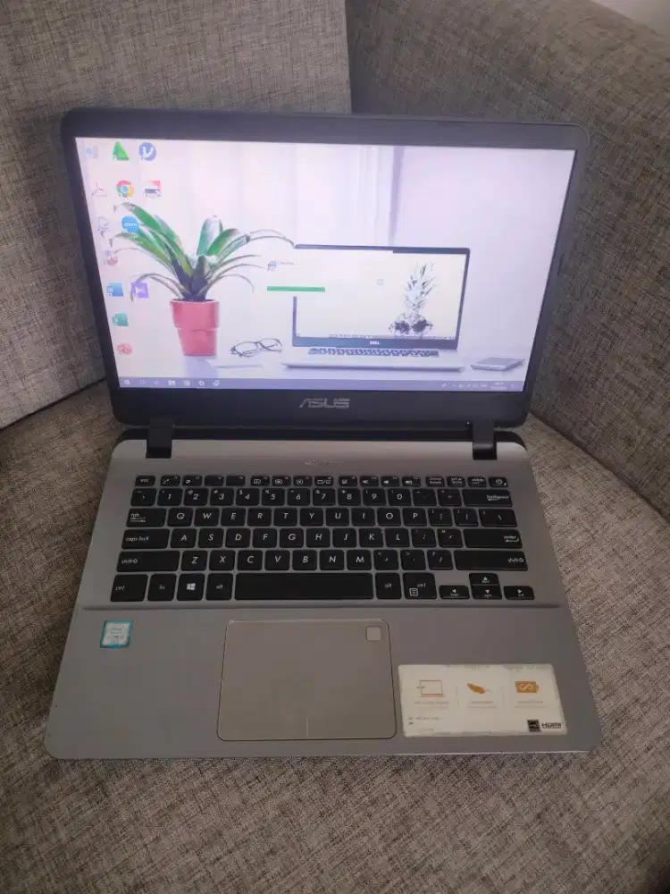 Laptop Asus A407U Intel core i3
