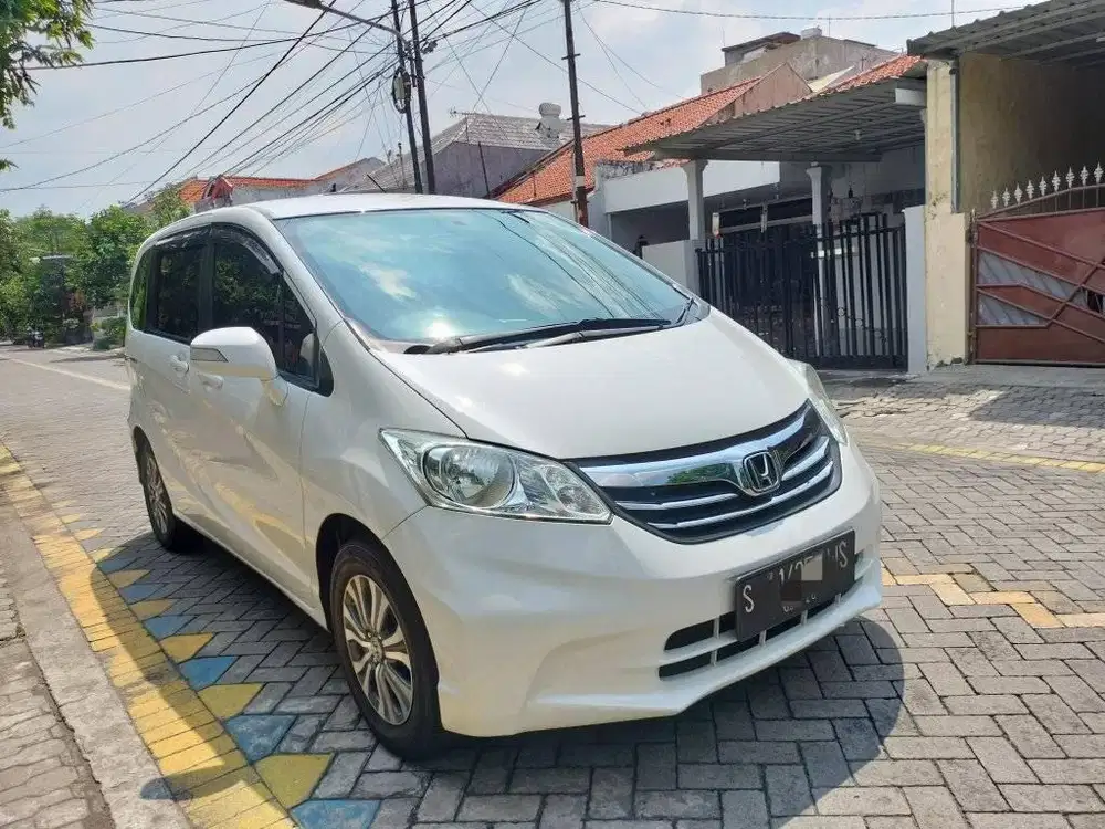 Honda Freed 1.5 E PSD Matic /At 2013 Kondisi Super Istimewa
