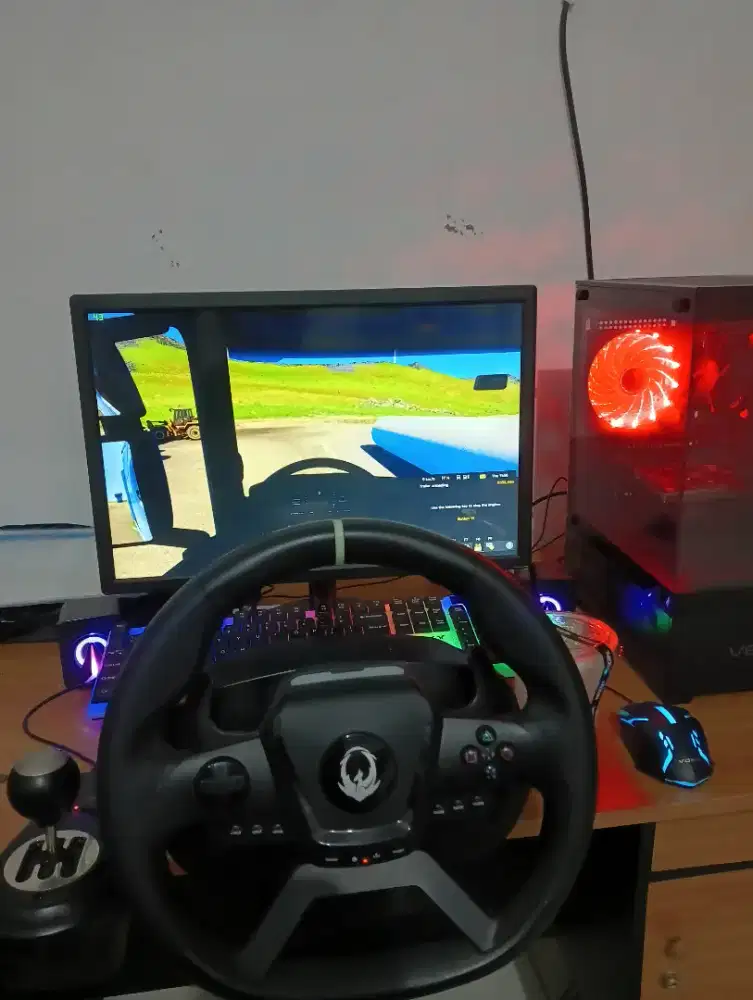 KOMPUTER GAMING RGB I7 3770 GTX 750Ti