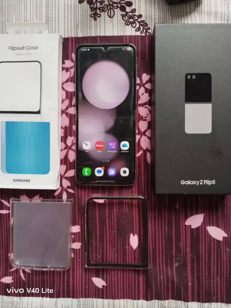 Samsung z flip 5 5G 8/256 fulset