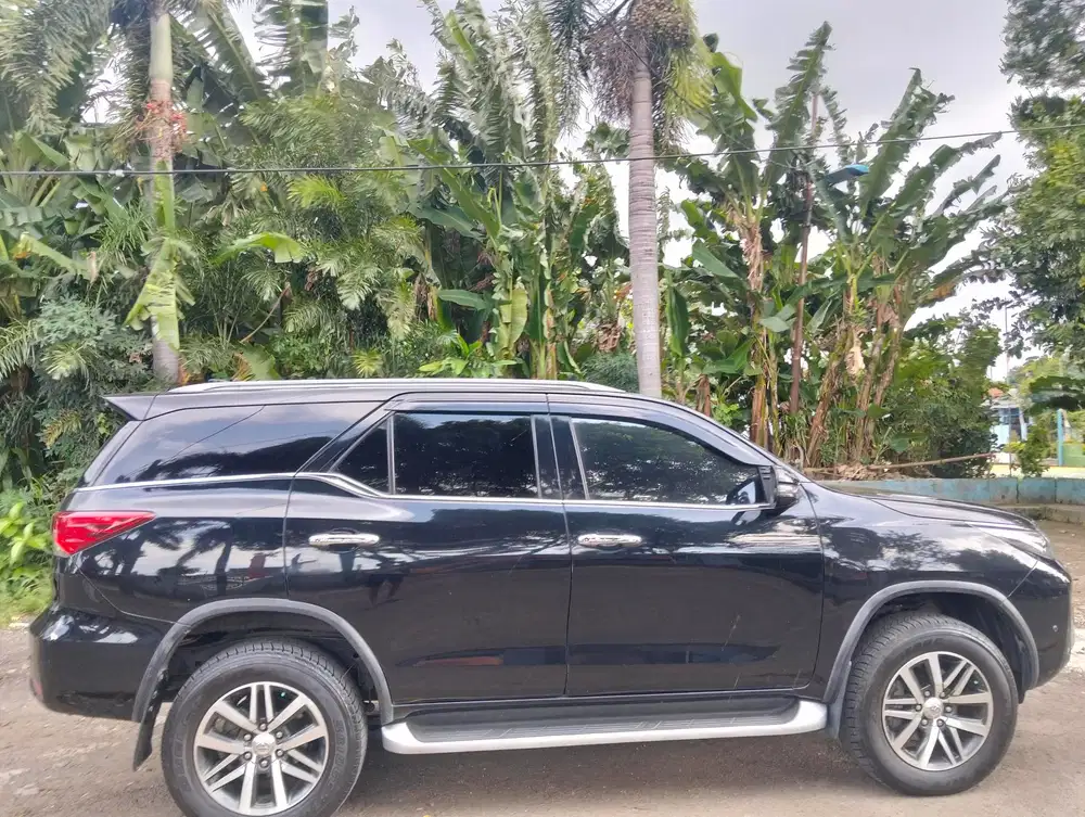 Fortuner VRZ tahun 2019 matic