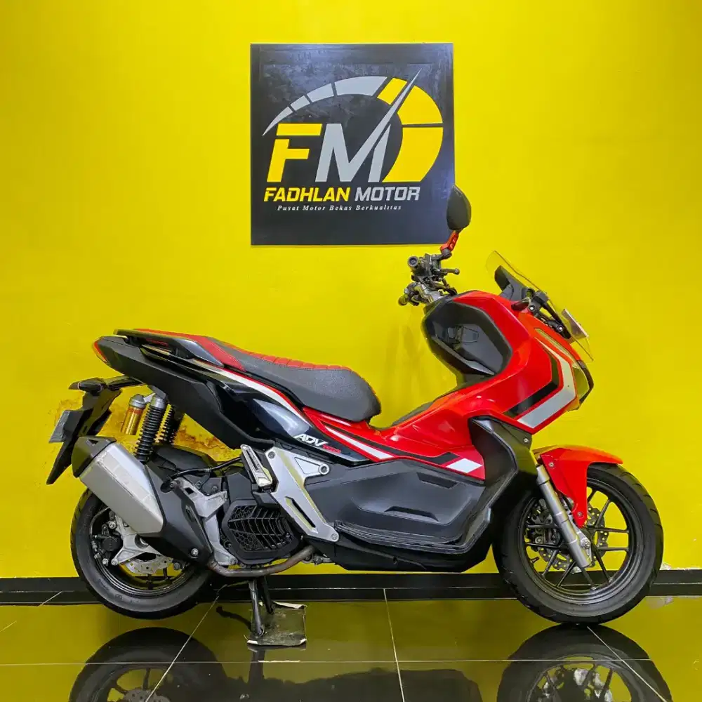 Honda ADV ABS tahun 2019 merah cash kredit