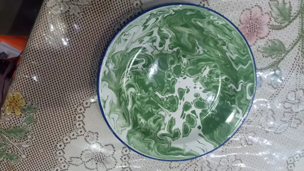 Piring Enamel Jadul Motif Bunga