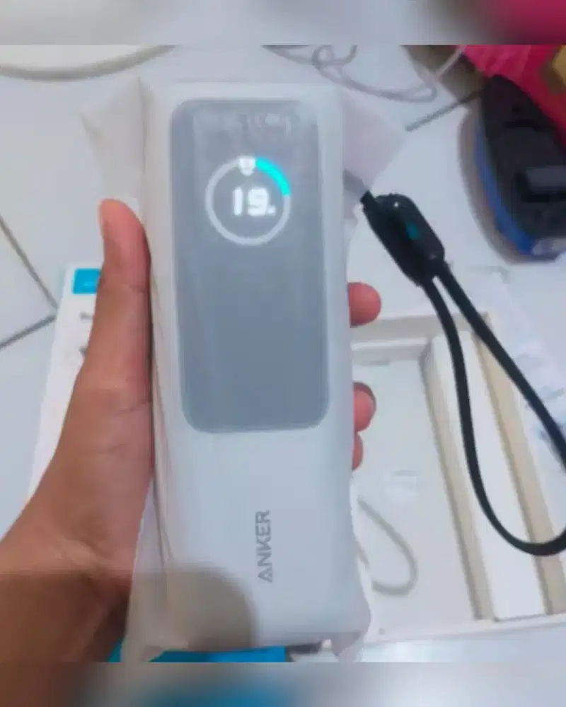 ANKER PowerBank 25000 mAh / 165 Watt - Silver ( BEKAS SEPERTI BARU )