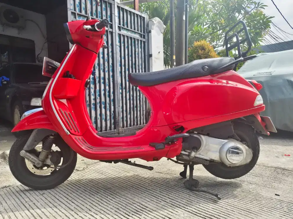 Piaggio Vespa S150 2V 2012 Nego