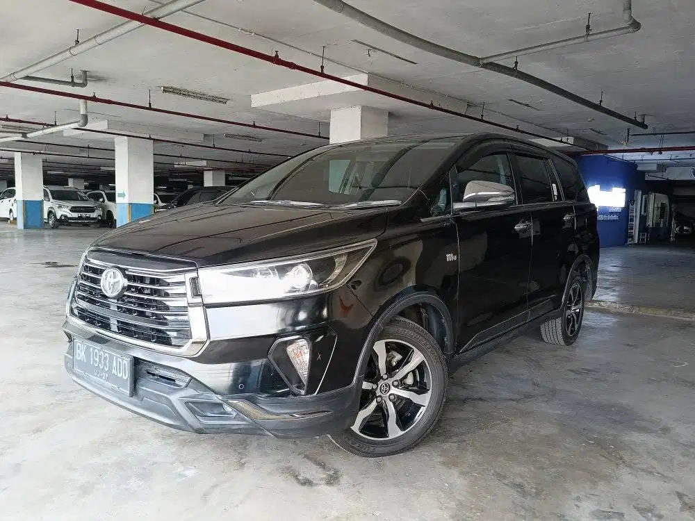 Toyota Kijang Innova 2.0 Venturer Bensin metic  2022