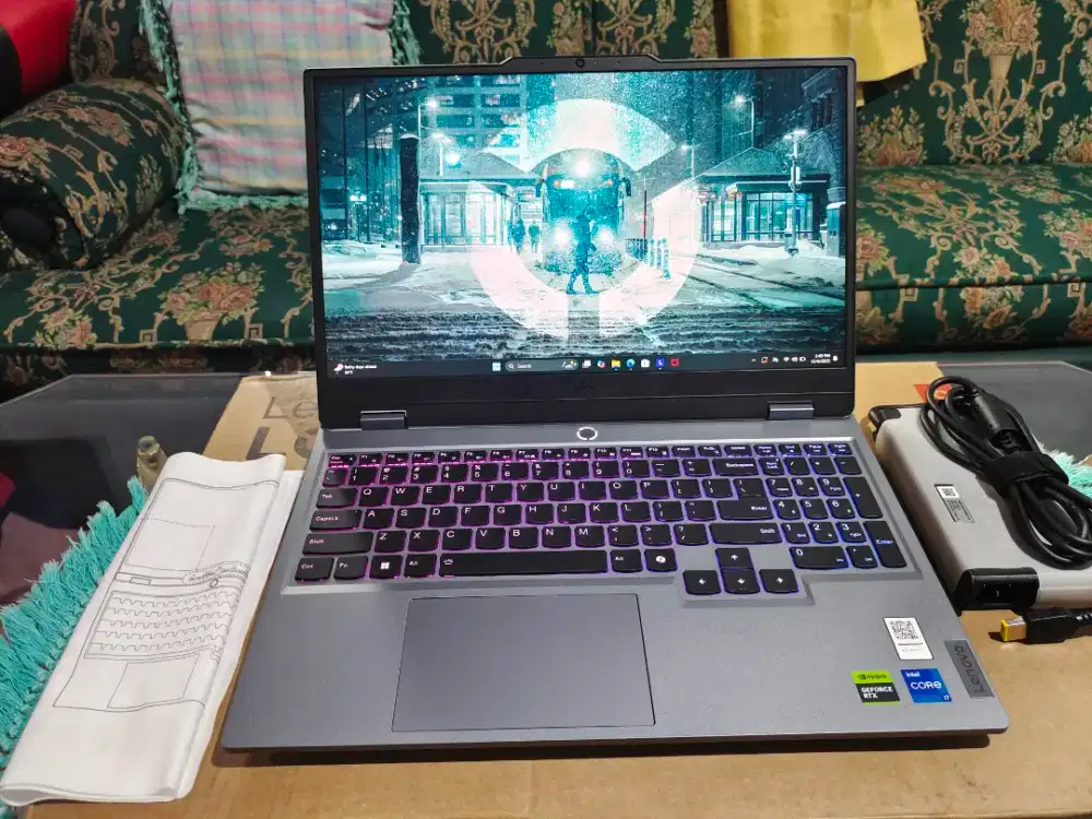 Laptop Lenovo loq 15irx9 intel core i7 13650hx 12/512 RTX 4060 8 gb