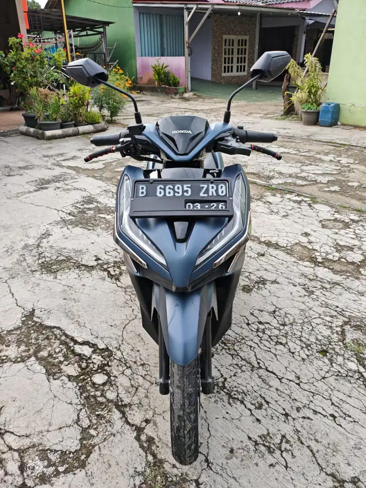 Motor second . Honda vario 125 cc new