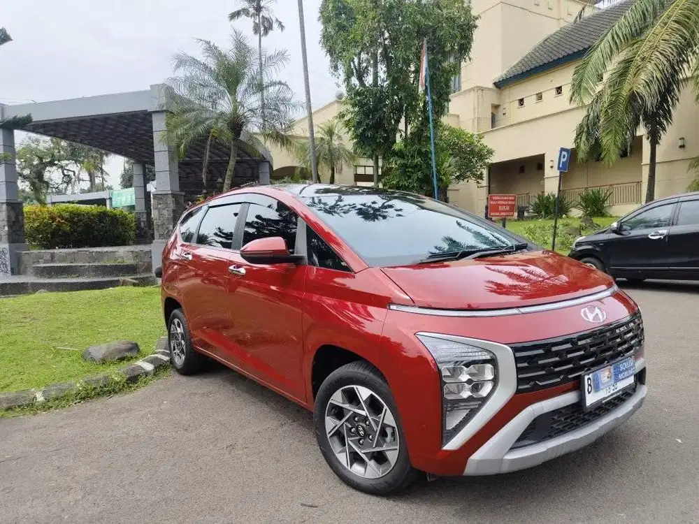 Hyundai STARGAZER PRIME TWO TONE 1.5 Bensin AT 2022 Merah