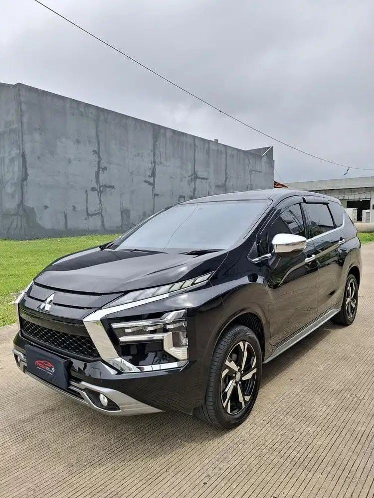 Mitsubishi Xpander Ultimate 1.5 Facelift 2022 Automatic (Hitam Metalik