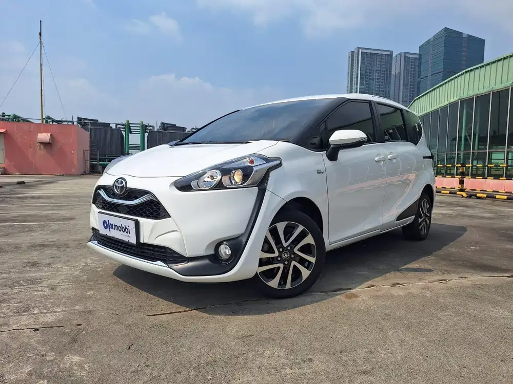 DP MURAH - Toyota Sienta 1.5 V Bensin-AT 2021