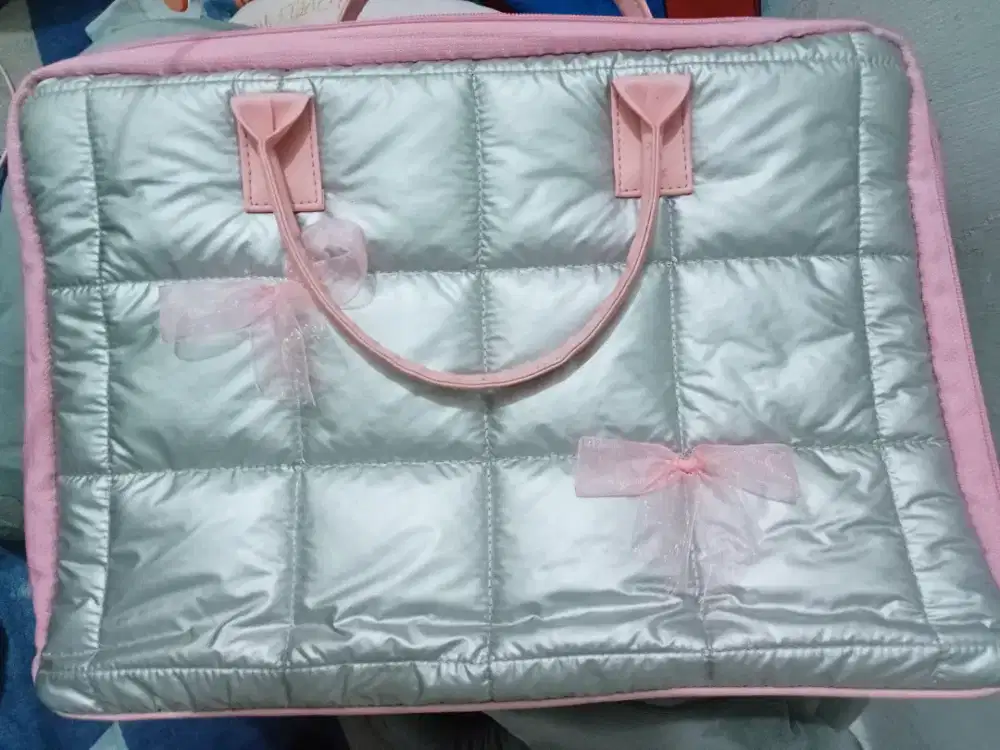 Tas Laptop Warna Pink Pita