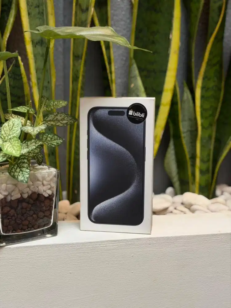 iPhone 15 Pro 128GB Blue Titanium ex Blibli Mulus