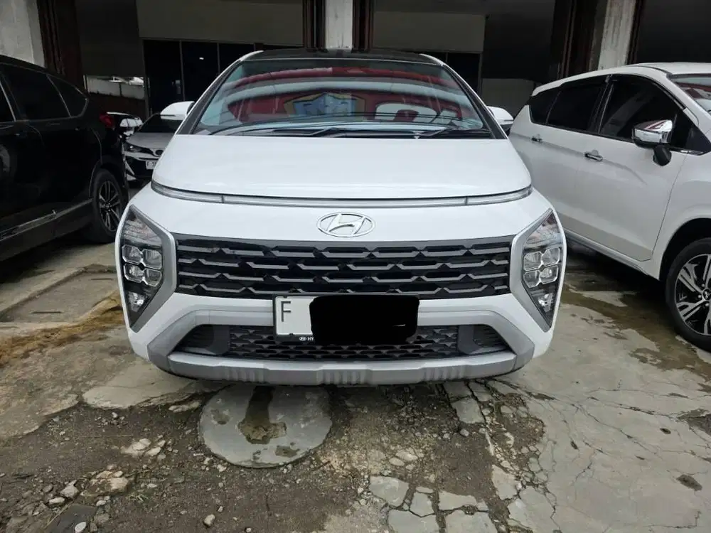 Low Km 13rban Hyundai Stargazer Prime AT ( Matic ) 2022 Putih Istimewa