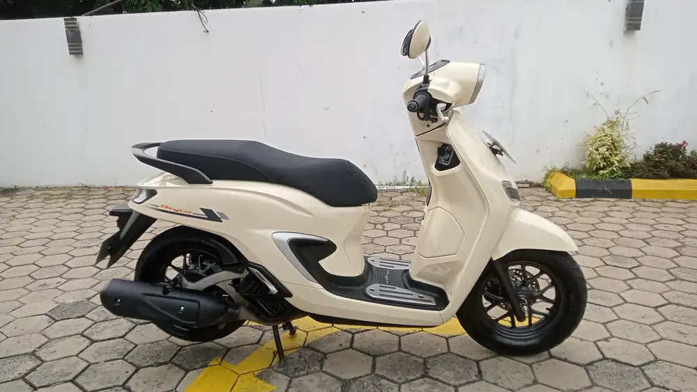 Stylo Th 2025 Istimewa