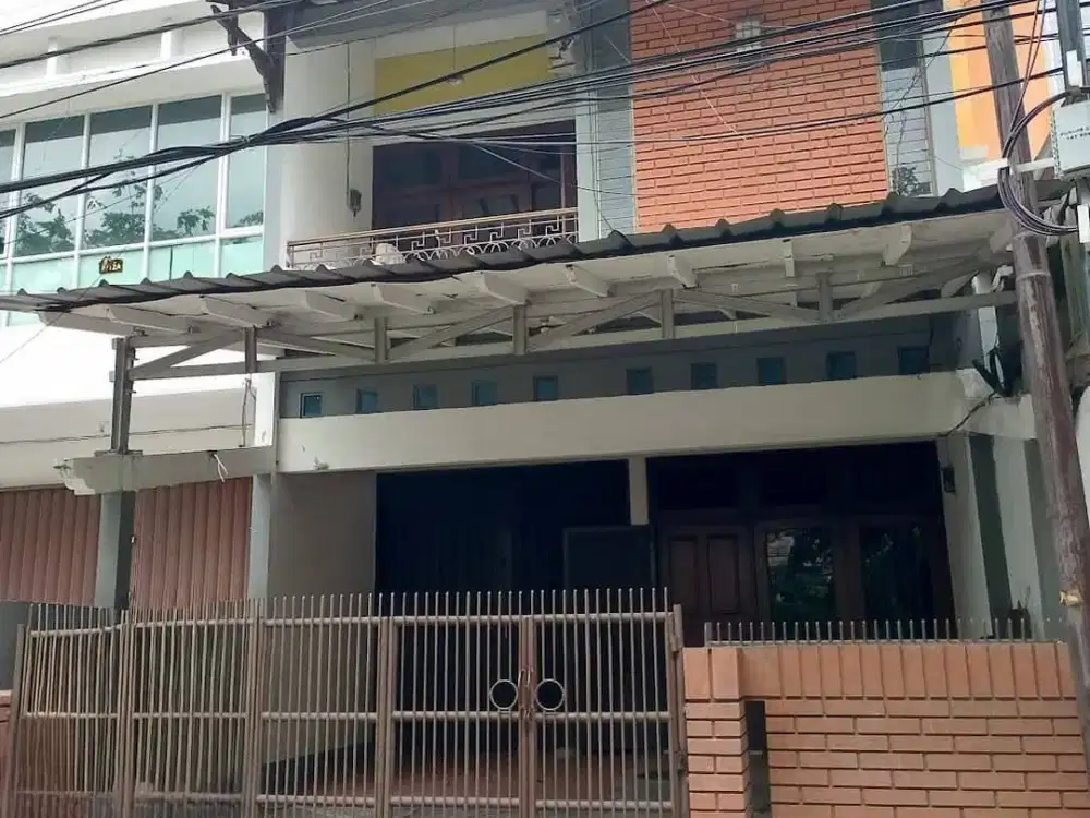 Dijual Rumah siap huni 3 Lt di Bcs Kelapa Gading,Jakut