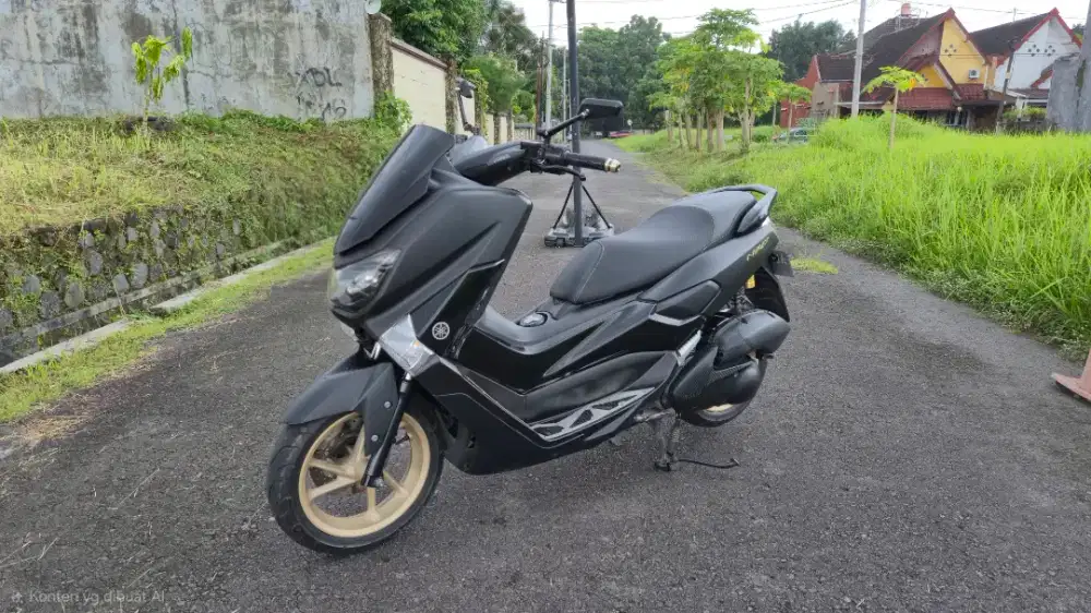 DIJUAL YAMAHA NMAX TAHUN 2018
WARNA HITAM DOFF
TANGAN 1 BELI DARI BARU