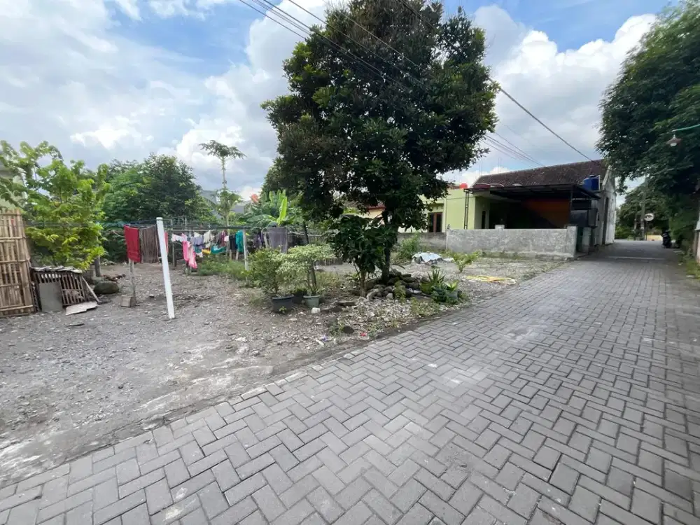 Tanah Dekat Al Azhar Ringroad di Jl Damai Palagan Jogja, SHM Ready
