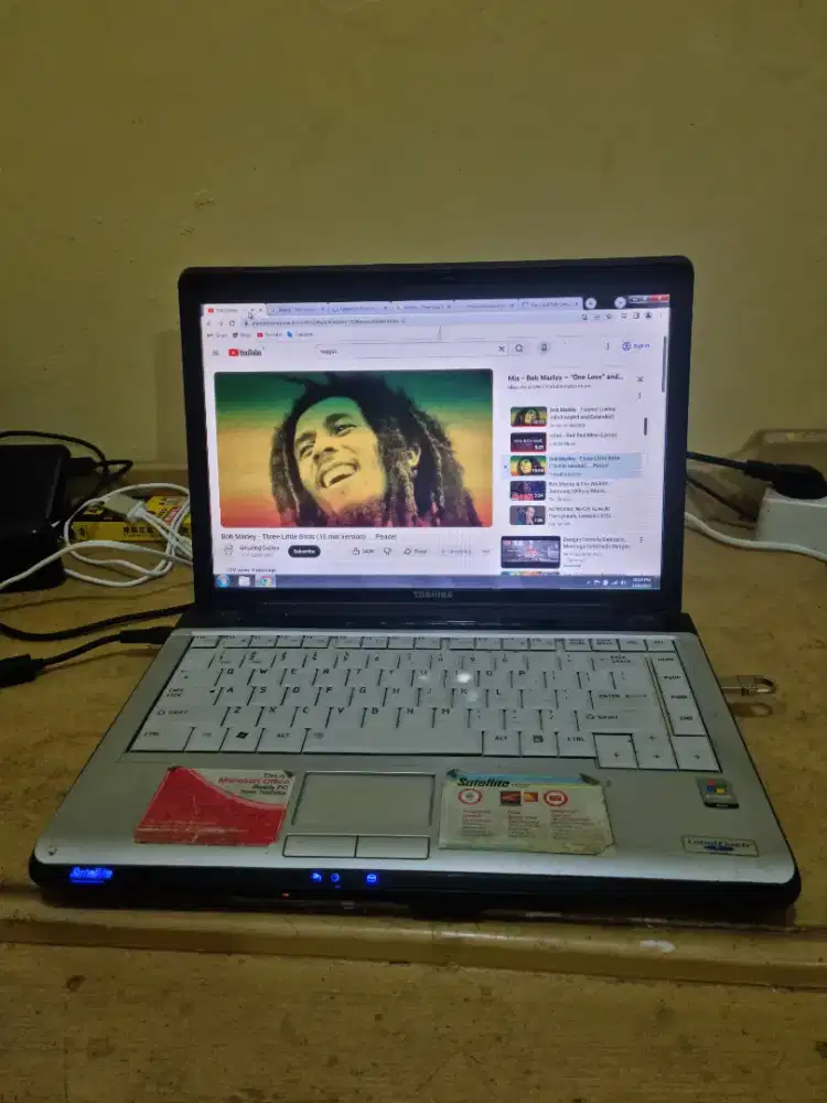 Laptop Toshiba M200 Core 2 @2GHz Ram 4gb