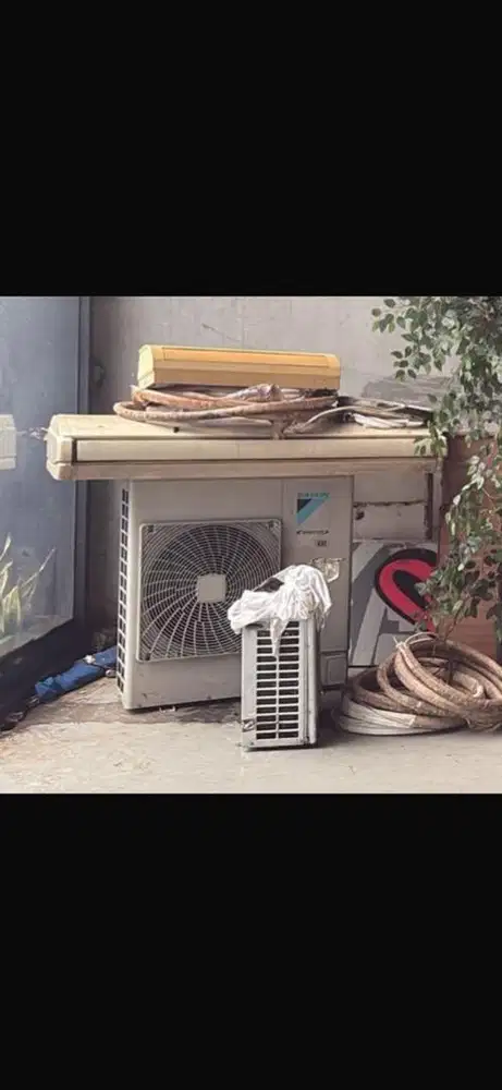 AC DAIKIN CEILING Inverter 5pk