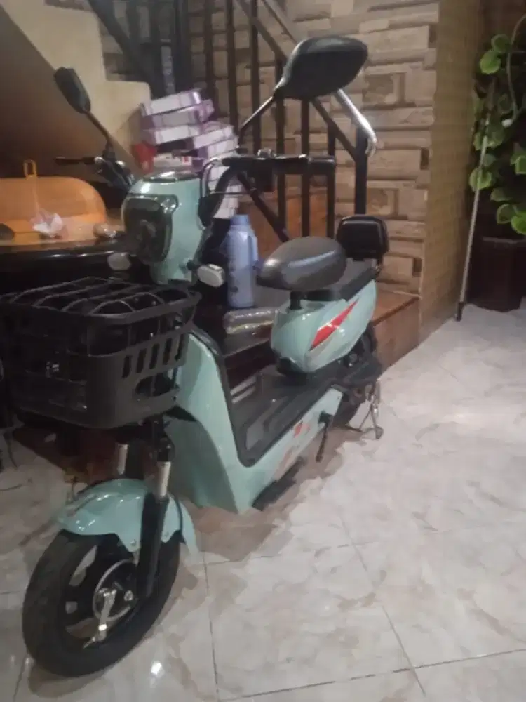 Sepeda listrik uwinfly