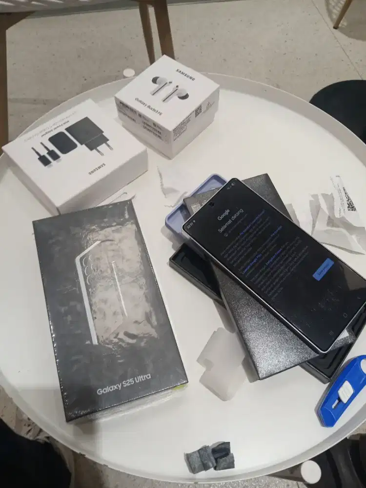 Cicilan 0% Samsung S25 Ultra - Samsung Store Queen