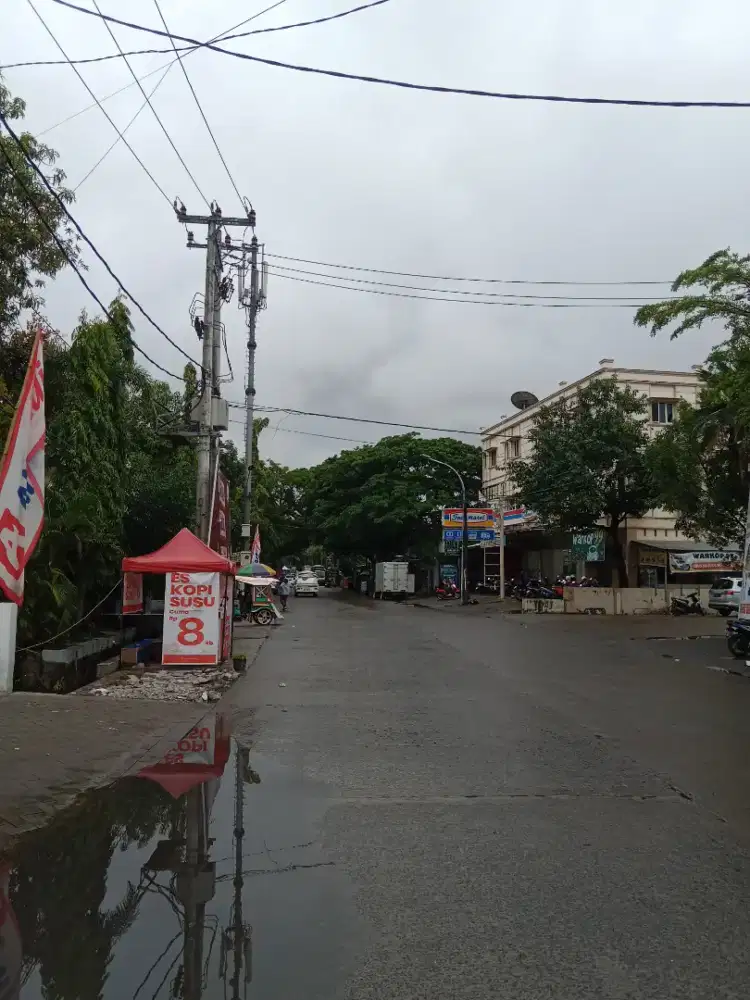 Jual Rumah Tua/Tanah Poros Jln. A.R.Hakim , dekat Jl. Sunu,  Pongtiku