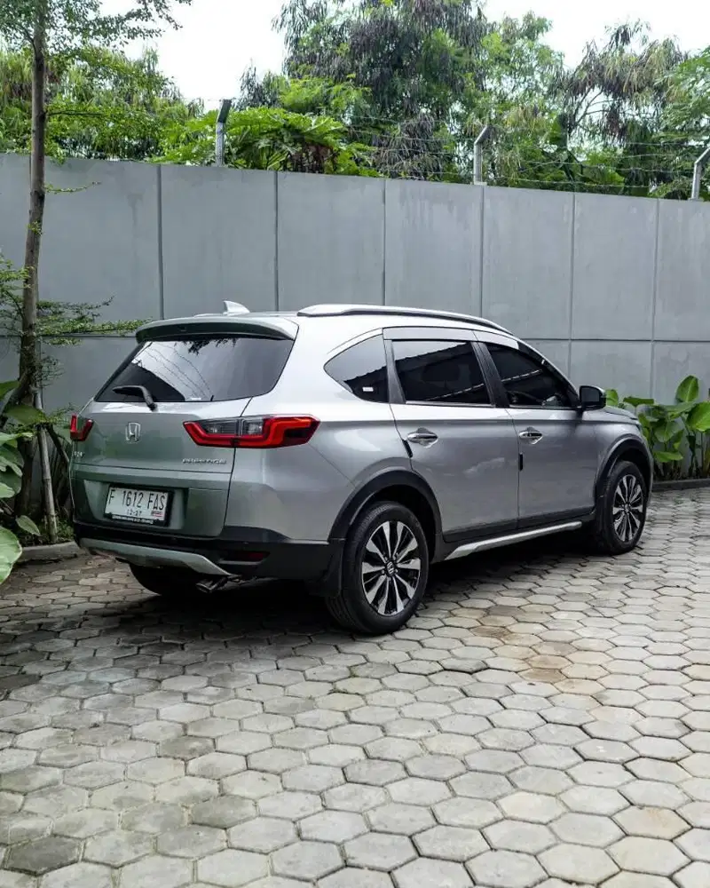 BRV Prestige Sensing 2022/2023 AT km 30rb