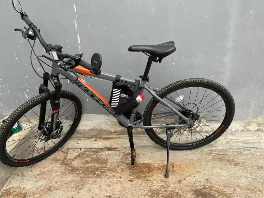 Polygon Sepeda Gunung MTB Monarch M3 26 (Bekas Pemakaian 3 Bulan)