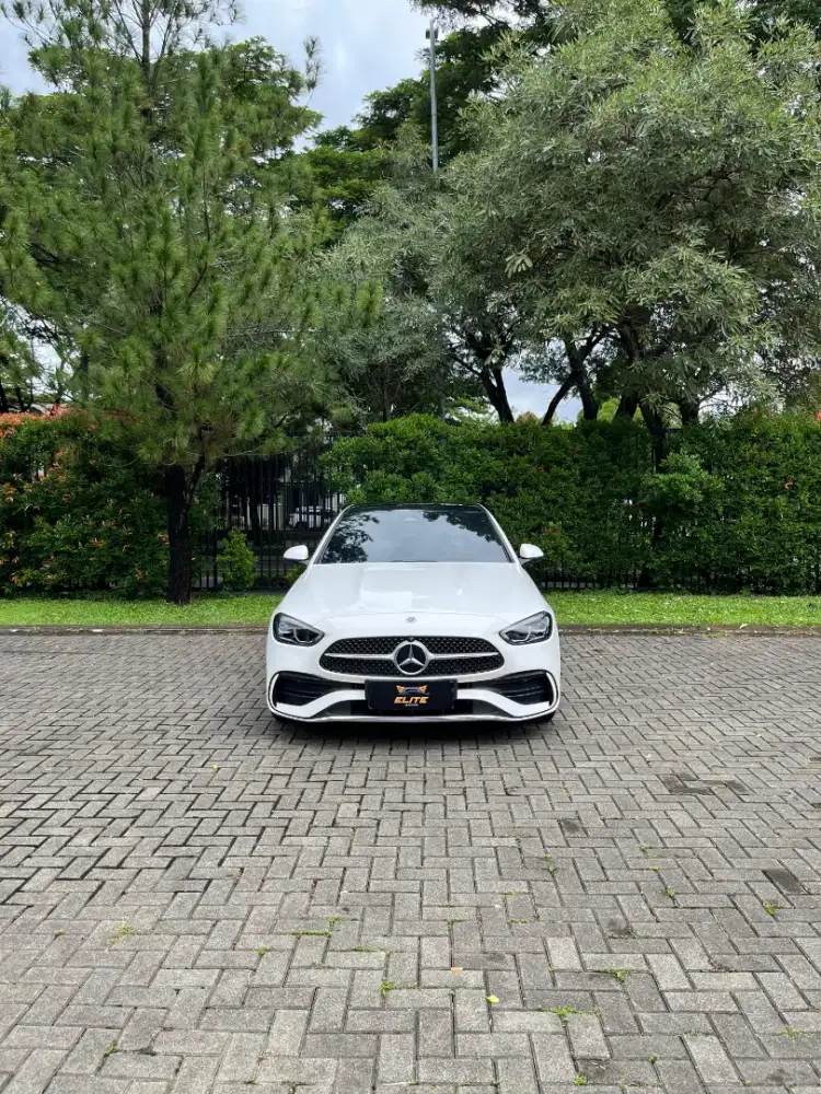 Mercedes Benz C 300 AMG 2024