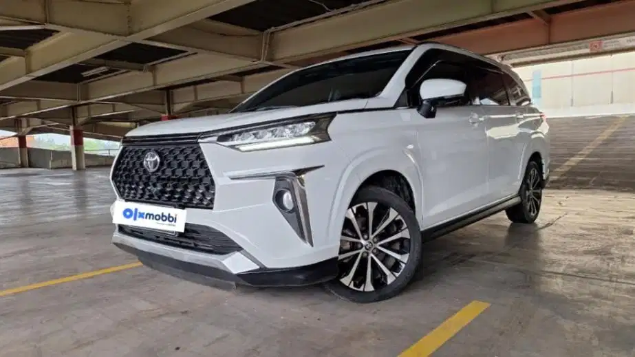 TERMURAH Toyota Avanza 1.5 New Veloz Q CVT TSS Bensin-AT 2021 FFZ