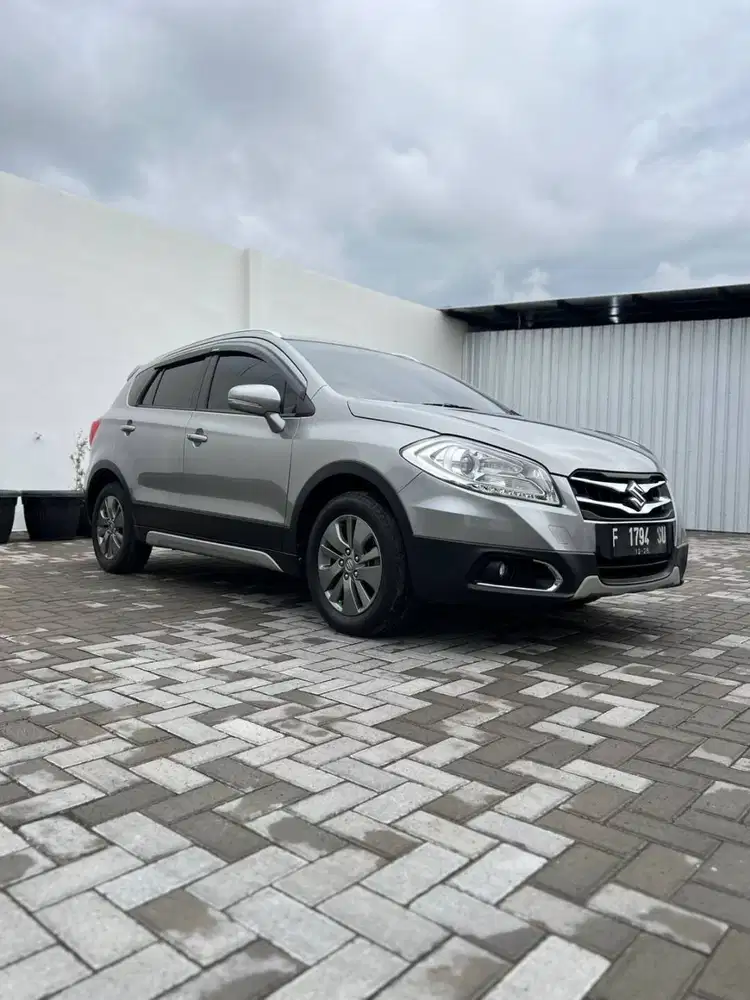 Suzuki SX-4 Scross A/T TH 2016