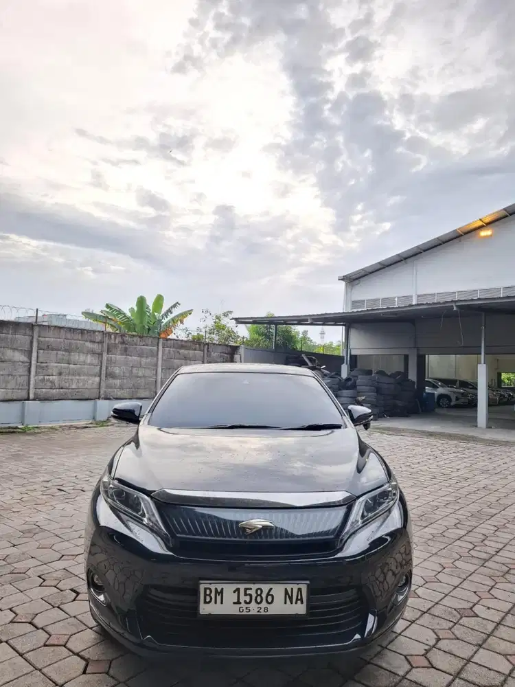 Harrier 2015 2.0 advance matic. Km 106rb