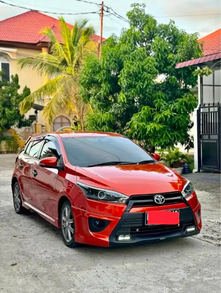 Dijual Yaris S TRD 2015 manual
