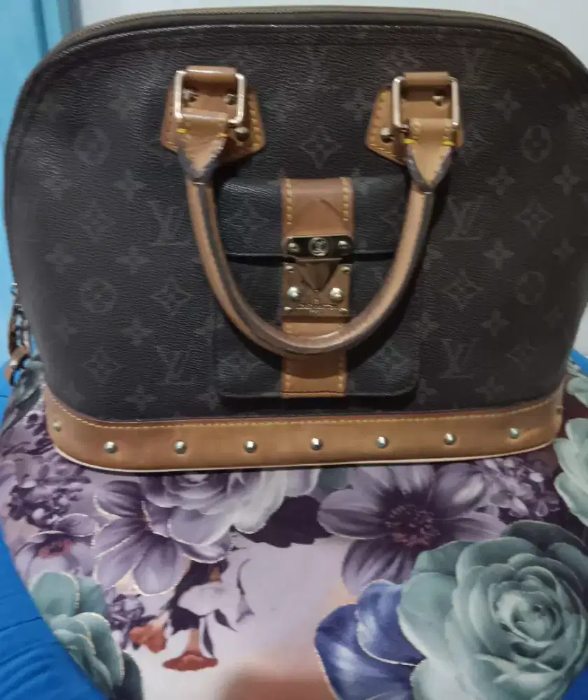 Tas & Dompet PL (200 keatas ).