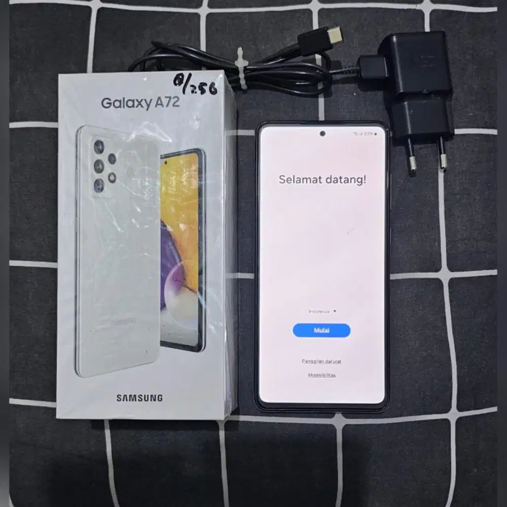 Samsung A72 8/256 White