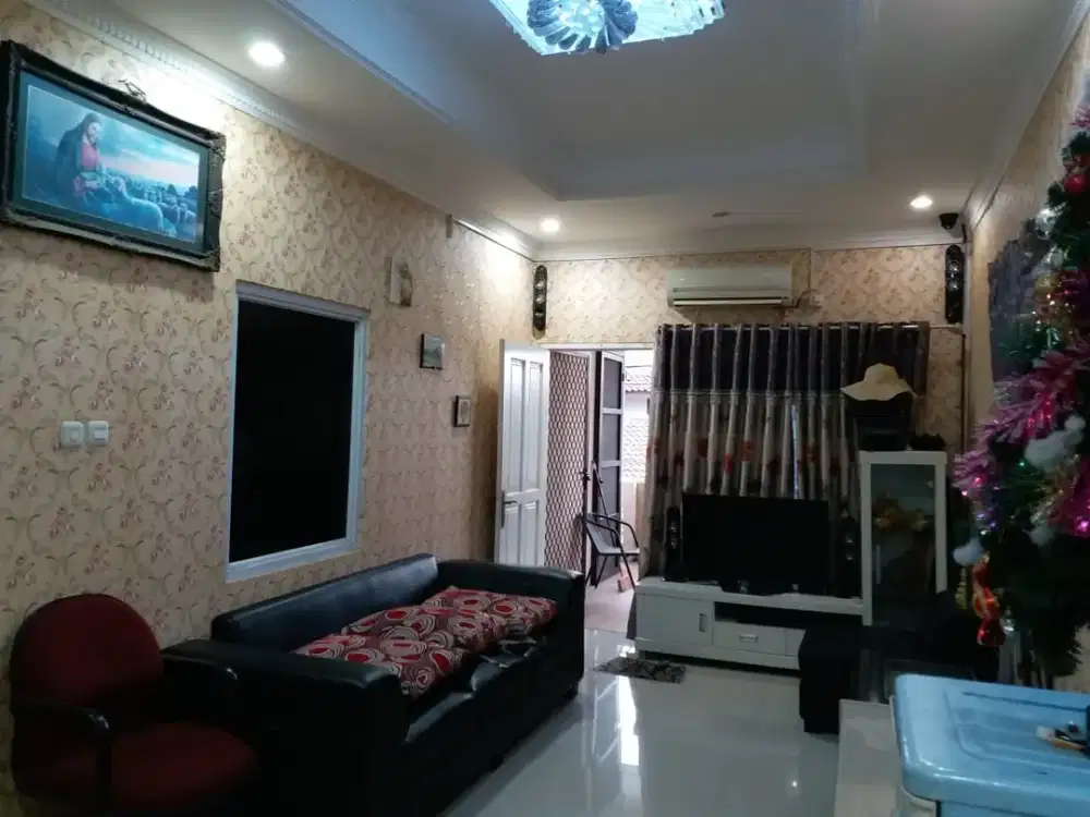 Di Jual Rumah Bagus Siap Huni di Harapan Indah Bekasi