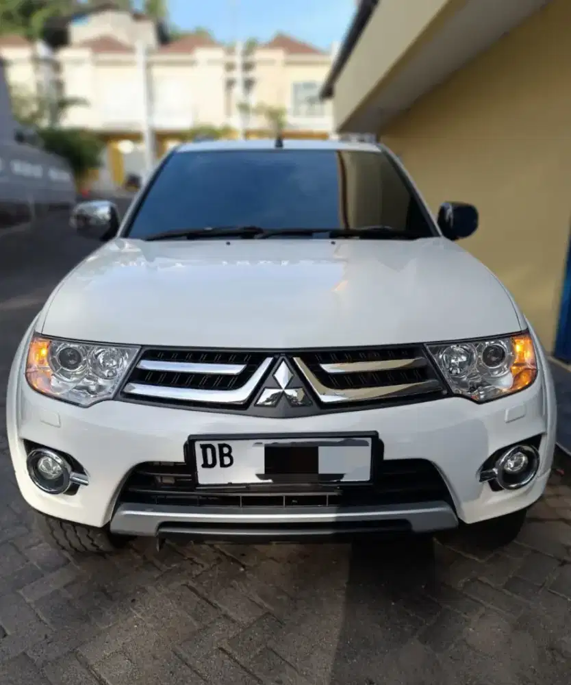 Pajero Sport Dakar VGT Sunroof