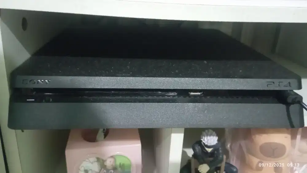 Jual PS4 slim memori 1Tera