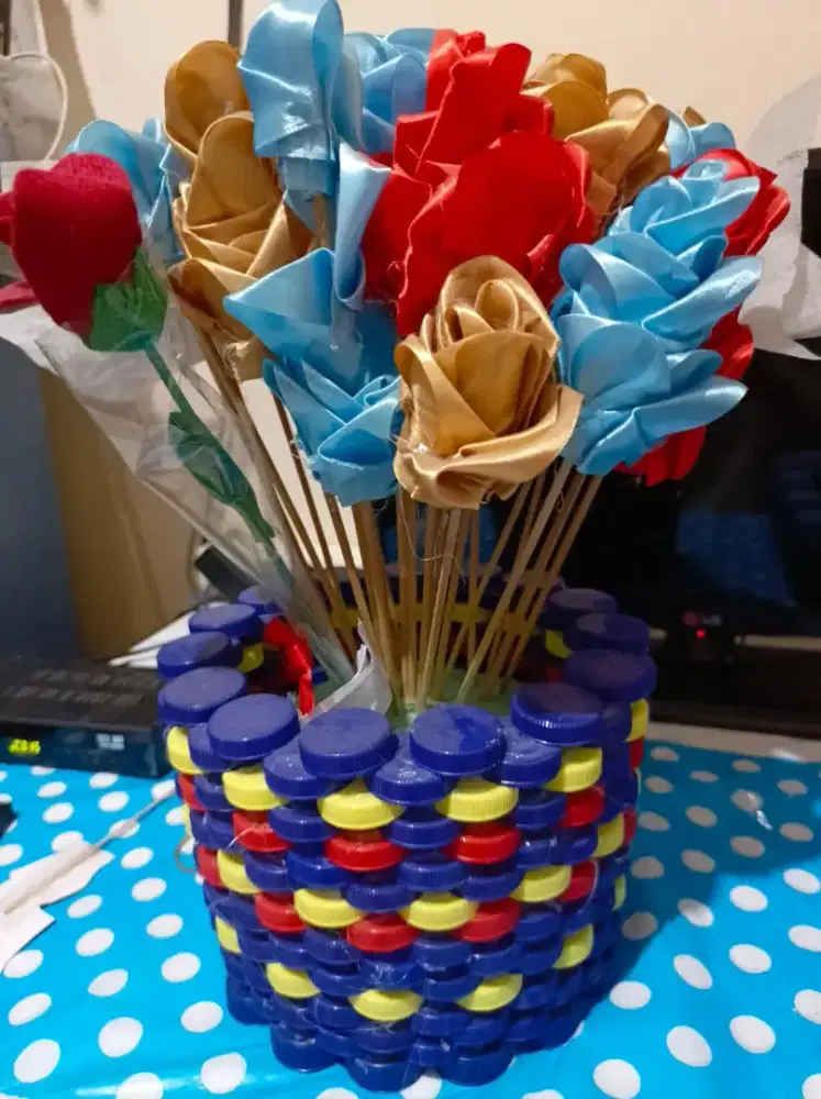 Buket Bunga Kain Satin – Handmade