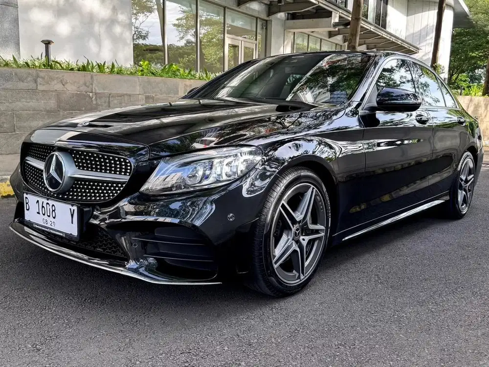 CASH Mercedes Benz C300 AMG 2019 Facelift C 300 2020 C200