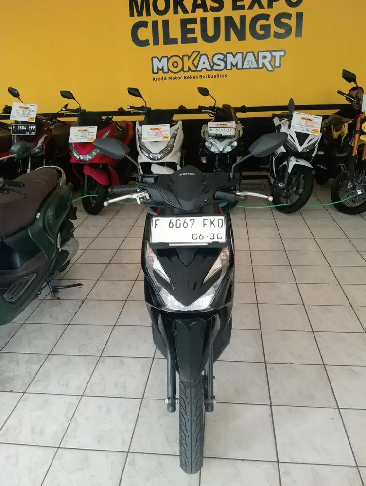 Dijual motor Honda Beat fi sporty cbs 2025