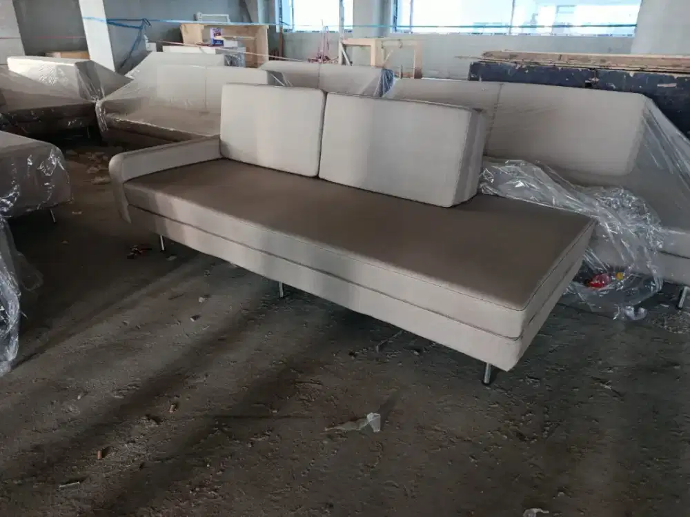 Sofa bed kulit sintetis