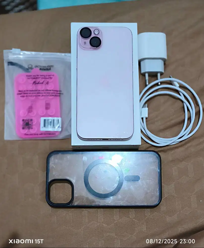 Pribadi IP iPhone 15 plus 128GB Pink